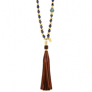 Isabella. Sophisticated and relaxed chic long necklace.